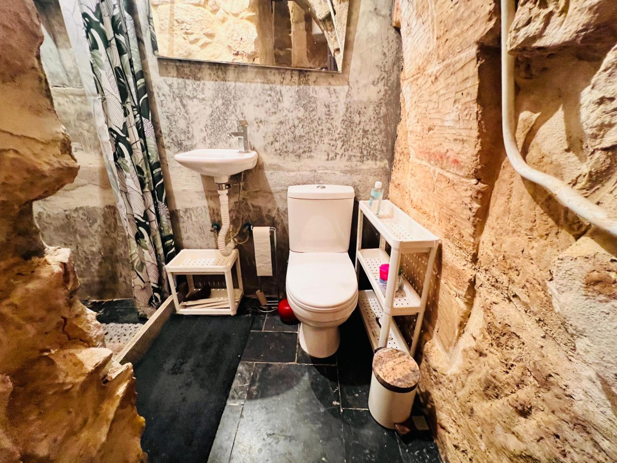 Charming Townhouse Prime Area Valletta Apartment ภายนอก รูปภาพ
