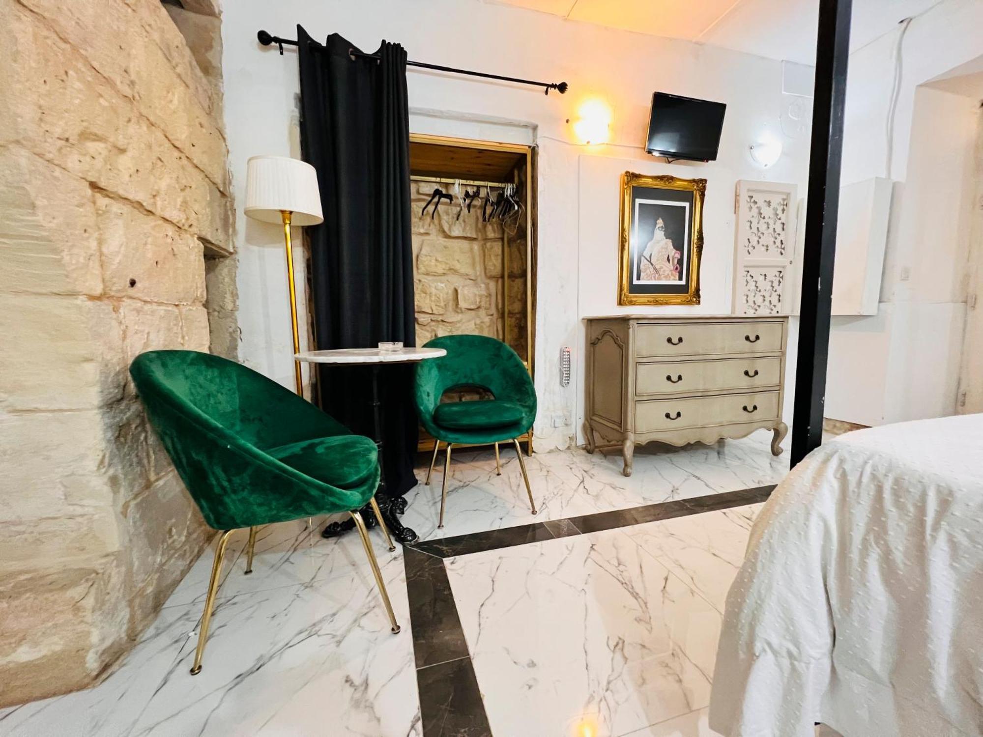 Charming Townhouse Prime Area Valletta Apartment ภายนอก รูปภาพ